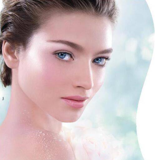 抬頭紋怎樣去除 4個(gè)小妙招讓你告別抬頭紋