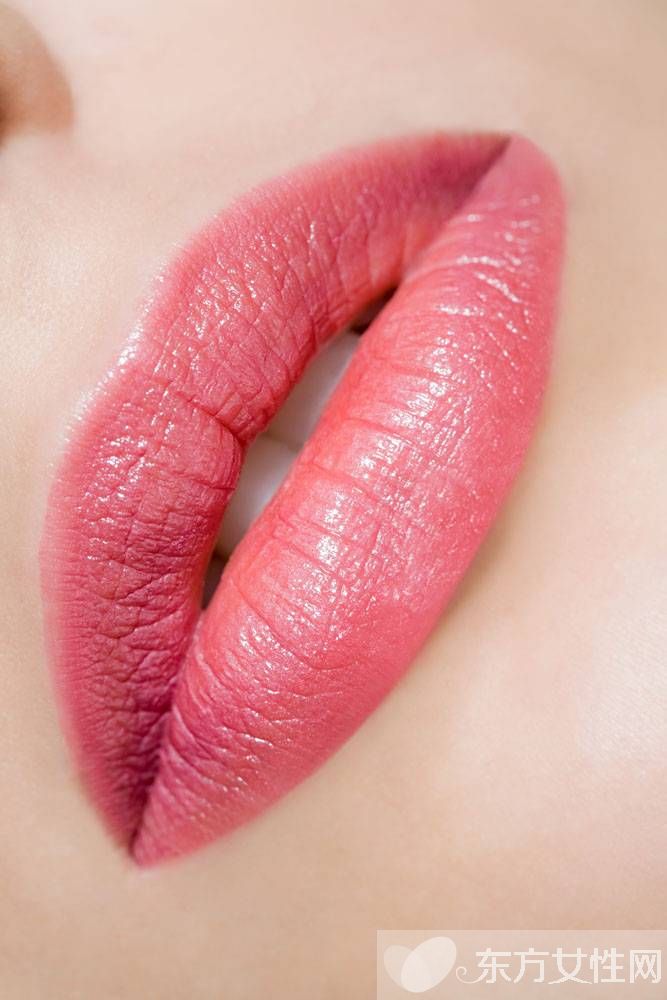 如何保養(yǎng)唇部 唇部護(hù)理應(yīng)這樣做