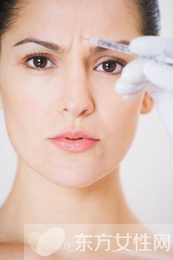 怎樣消除眉間皺紋 四大方法任你選擇