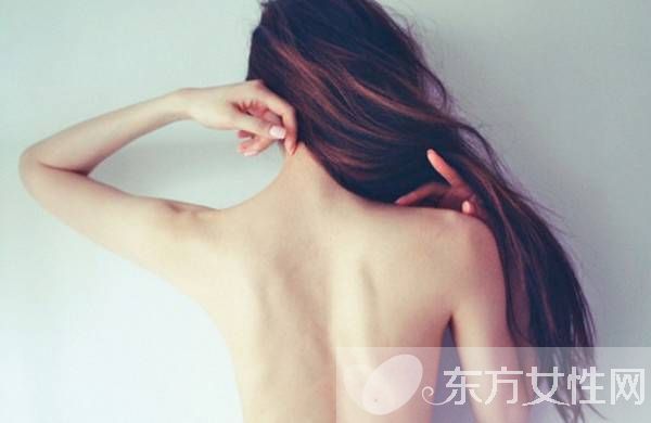 后背上起疙瘩怎么辦 如何防止后背上起疙瘩