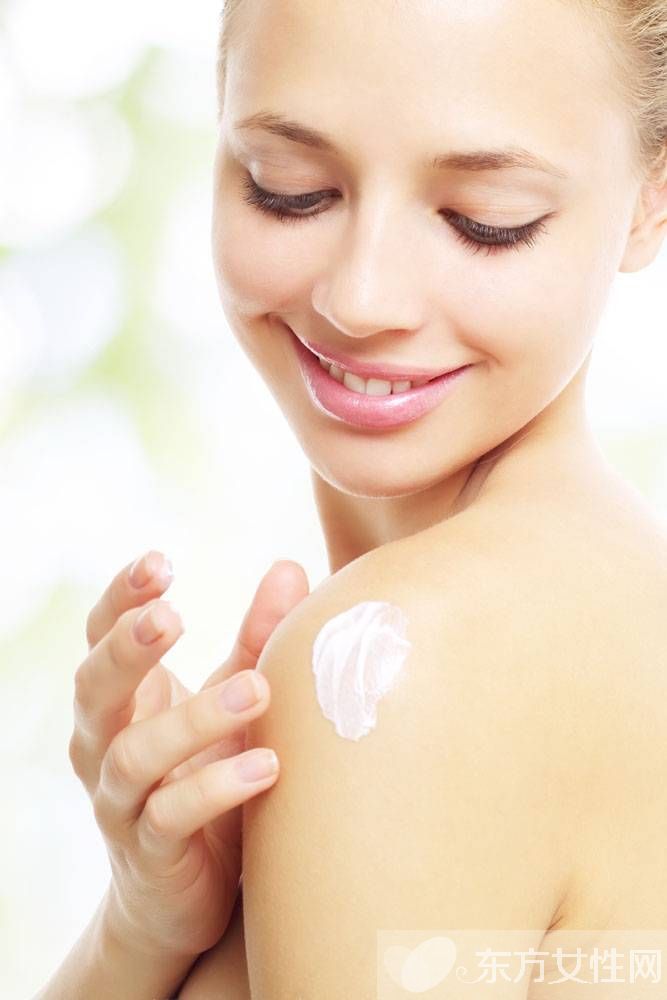 臉上毛孔粗大怎么辦 7款自制收縮毛孔面膜幫到你