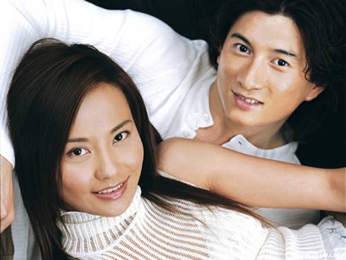 吳奇隆前妻馬雅舒被曝整形前像王寶強(qiáng)