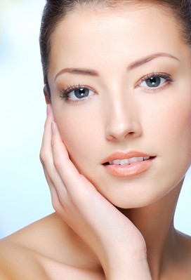 面癱的原因 不容小覷的美容殺手