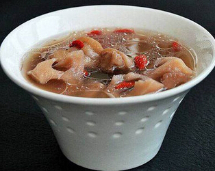 滋補(bǔ)養(yǎng)顏湯 中醫(yī)美容四大偏方