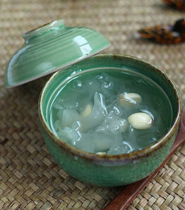 天然護(hù)膚品 美白吃什么食物好呢