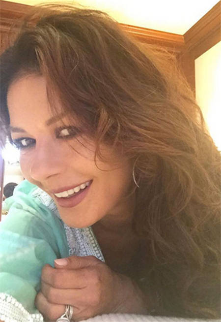 鳥(niǎo)糞也可以美容 看明星們的驚奇美容法