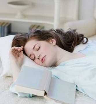 五個(gè)小妙招 教你晚睡也有好皮膚