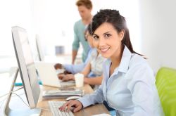 腳部保養(yǎng) 雙腳保養(yǎng)正當(dāng)時(shí)