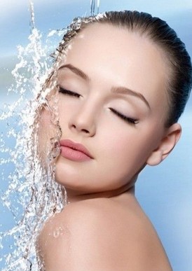 冷氣空調(diào)病 長期呆在空調(diào)房里的保濕絕招