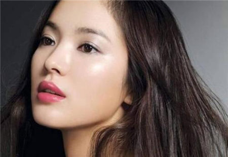 使用保濕化妝品不見效 正確保養(yǎng)方法事半功倍