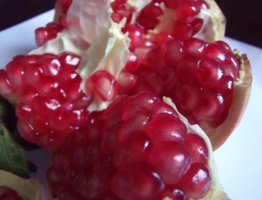 美容護膚養(yǎng)生 女性吃什么對皮膚最好