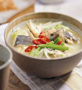 氣血不好怎么辦 兩款進(jìn)補(bǔ)補(bǔ)血食療方