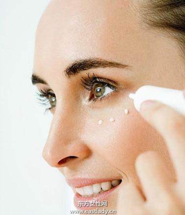 新娘的三種常見(jiàn)眼部護(hù)理