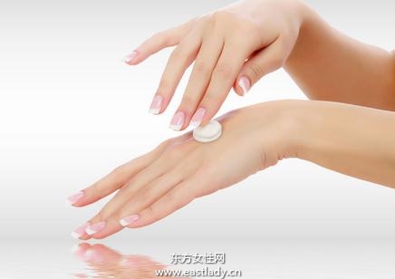 自制天然護手霜給手部補水