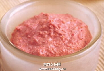 自制燕麥草莓面膜