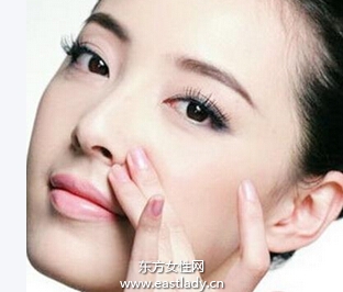 冬天臉上皮膚干燥脫皮怎么辦