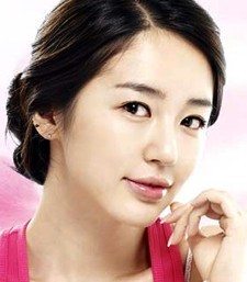 尹恩惠個人資料介紹 尹恩惠整容前后對比照片 尹恩惠電視劇