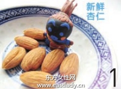 自創(chuàng)美白食譜 美白杏仁牛奶糊