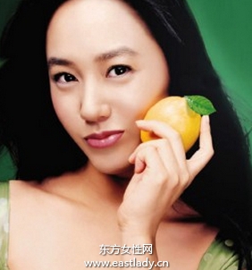 飲水與美容關(guān)系密切