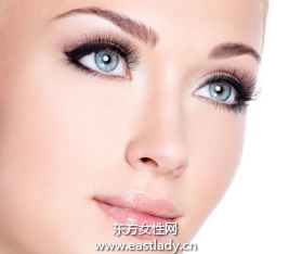 美麗女人拒絕 熊貓眼