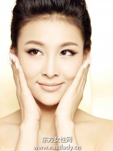 讓皮膚細(xì)膩光滑的十個小秘方