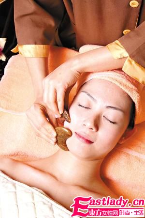 面部按摩排毒護(hù)理改善面部膚色