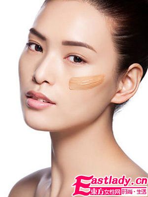 夏季美白補(bǔ)水保濕有訣竅