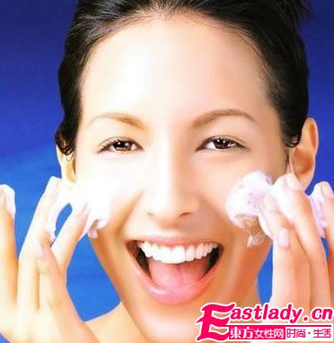 造成毛孔粗大的原因 如何正確收縮毛孔