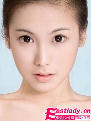 秋冬季節(jié)要防止臉上鼻部脫皮