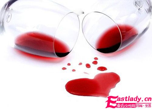 女性常飲用紅葡萄酒好處多 美容又保健