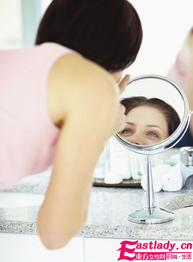 時(shí)尚達(dá)人美容護(hù)膚也有誤區(qū) 錯(cuò)誤護(hù)膚有煩惱