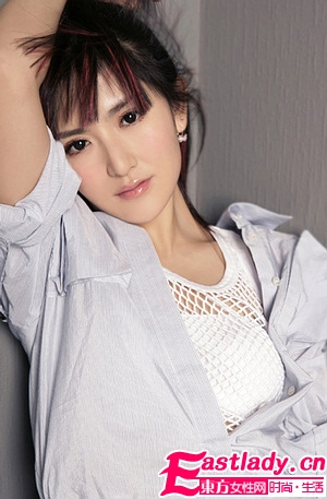 謝娜整容前后對比照片 謝娜整容了嗎 謝娜整容圖片