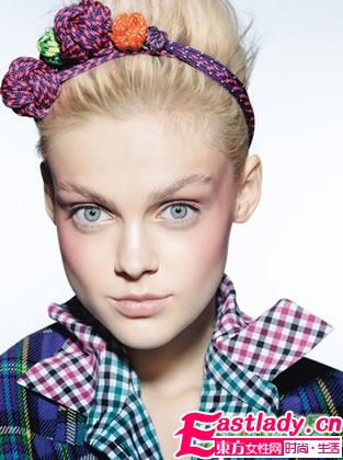 明眸動人 秋季排毒祛黑眼圈妙招