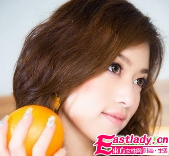 空調(diào)房里如何改善干燥肌膚