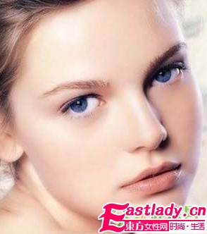 睡醒后如何快速去除浮腫眼