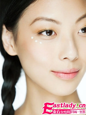 職場新鮮人 夏日精準護膚保養(yǎng)法