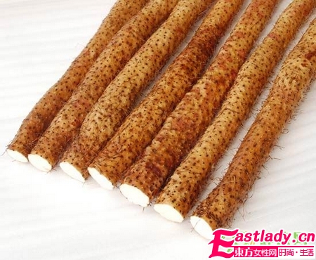 中醫(yī)食補治嘴唇干裂