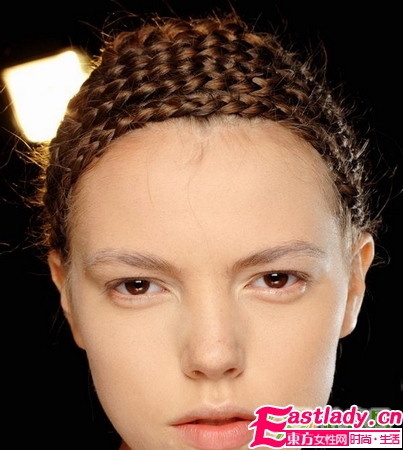 高難度 螺旋式多層麻花辮