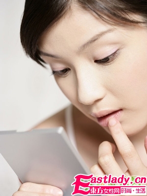 唇部養(yǎng)護(hù)5步走 養(yǎng)出水潤唇