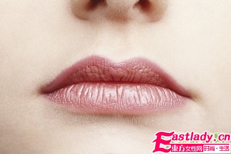 快速去唇紋 唇部更嬌嫩