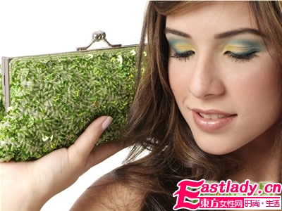 遠(yuǎn)離草莓鼻的祛黑頭妙法