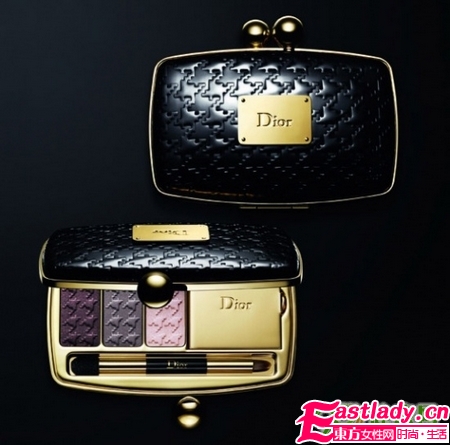 8款絕美限量版彩妝盤