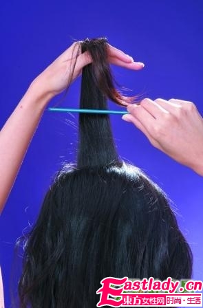 DIY直發(fā)變卷發(fā)步驟圖解