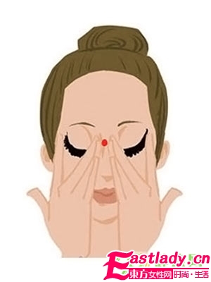 讓眼霜效果翻倍的涂抹方法