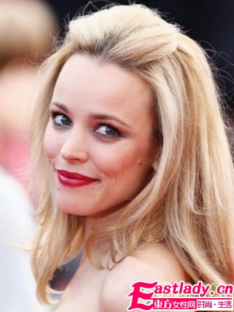 長(zhǎng)劉海怎么打理 Half Up發(fā)型