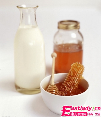 3款牛奶發(fā)膜 頭發(fā)更黑亮