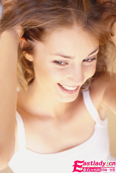 消滅唇角粉刺UP挑花運