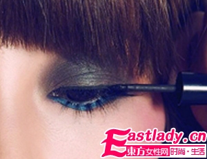 冷艷氣質(zhì)的眼妝怎么畫