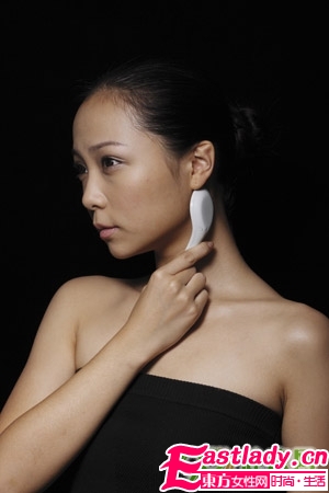 最簡單的除皺方 調(diào)羹刮臉術(shù)