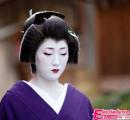 盤點(diǎn)各國恐怖的美容方法